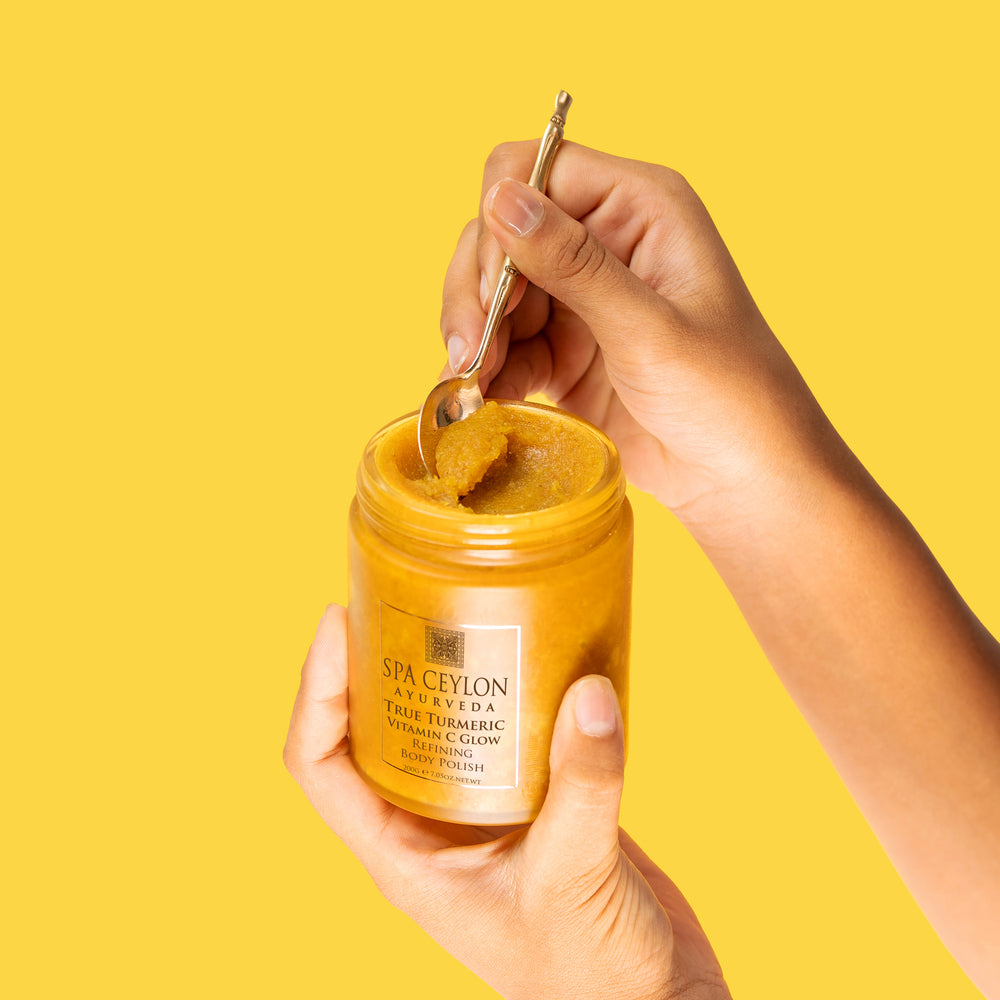 TRUE TURMERIC - cukraus ir druskos kūno šveitiklis su vitaminu C, 200 g