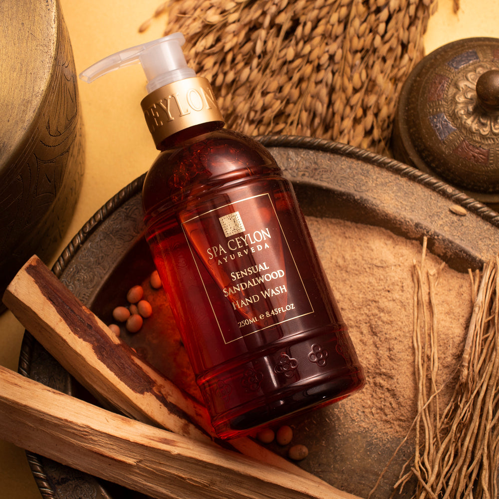 SENSUAL SANDALWOOD - skystas rankų muilas su sandalmedžiu, 250 ml