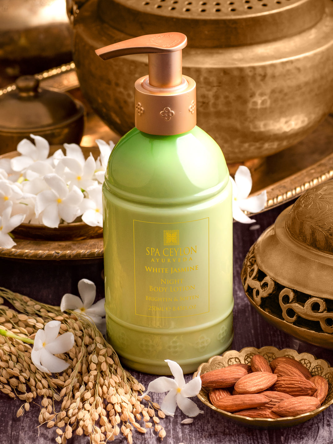 WHITE JASMINE - kūno losjonas, 250 g