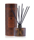 SPICED SANDALWOOD - namų kvapas su pagaliukais, 190 ml