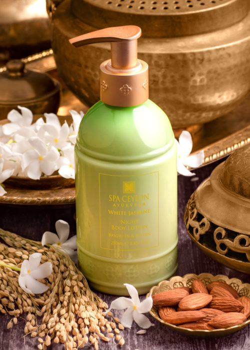 42055_White Jasmine - Night Body Lotion Brighten & Soften_250ml_2-2